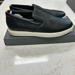 Ecco Black and White Leather Flats with Slip-On Design